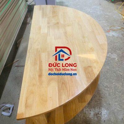 Bàn mầm non gỗ tự nhiên DL-013