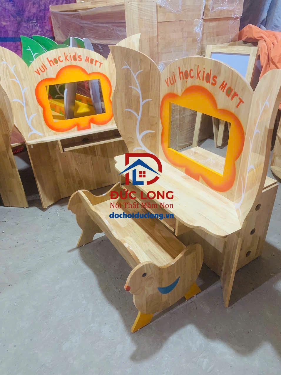 Bàn Máy Tính Mầm Non DL-019G Bàn Máy Tính Mầm Non DL-019G