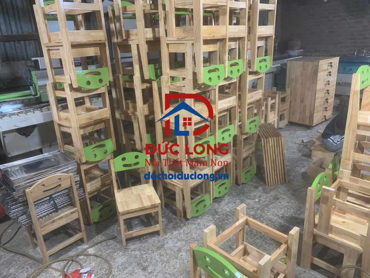 Ghế Gỗ Mầm Non Chân Gỗ DL-025