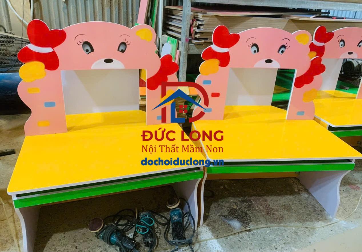 Bàn Máy Tính Hình Gấu DL-147M