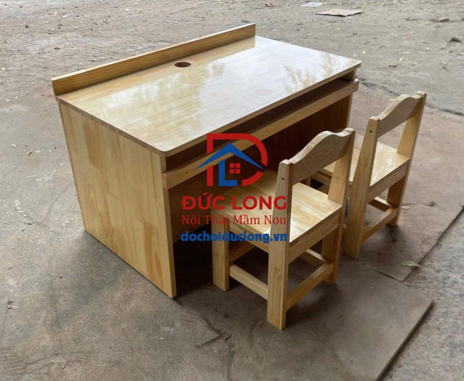 Bàn Máy Tính Mầm Non DL-050G Bàn Máy Tính Mầm Non DL-050G